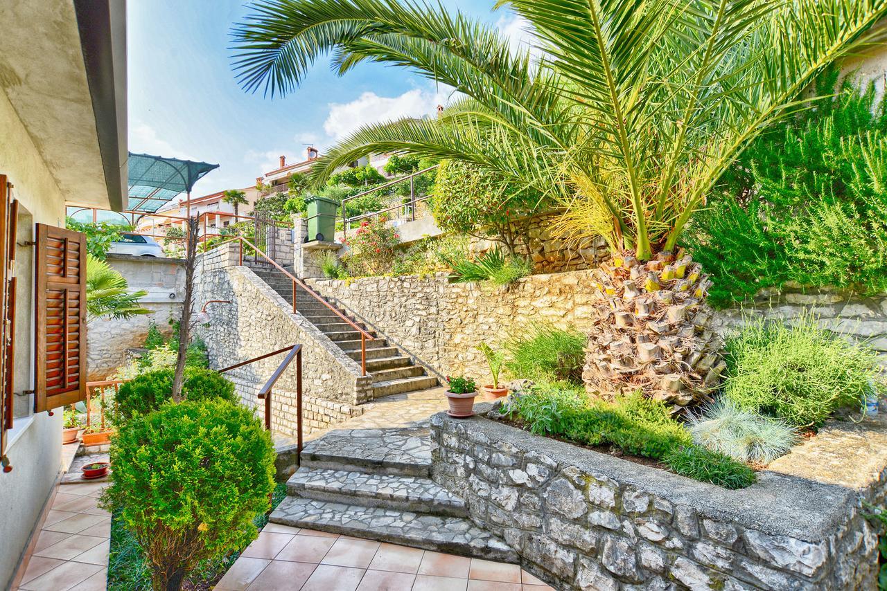 Apartment Bruna 653 Rabac Eksteriør billede