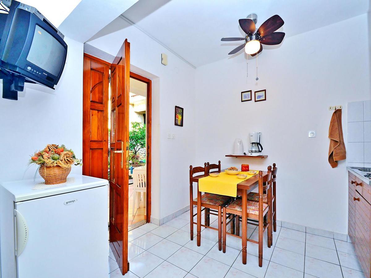 Apartment Bruna 653 Rabac Eksteriør billede