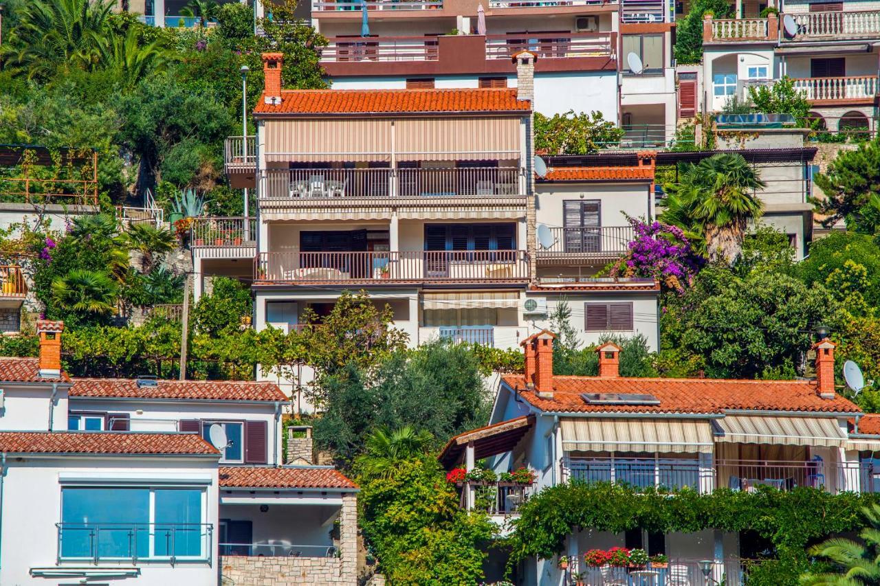 Apartment Bruna 653 Rabac Eksteriør billede